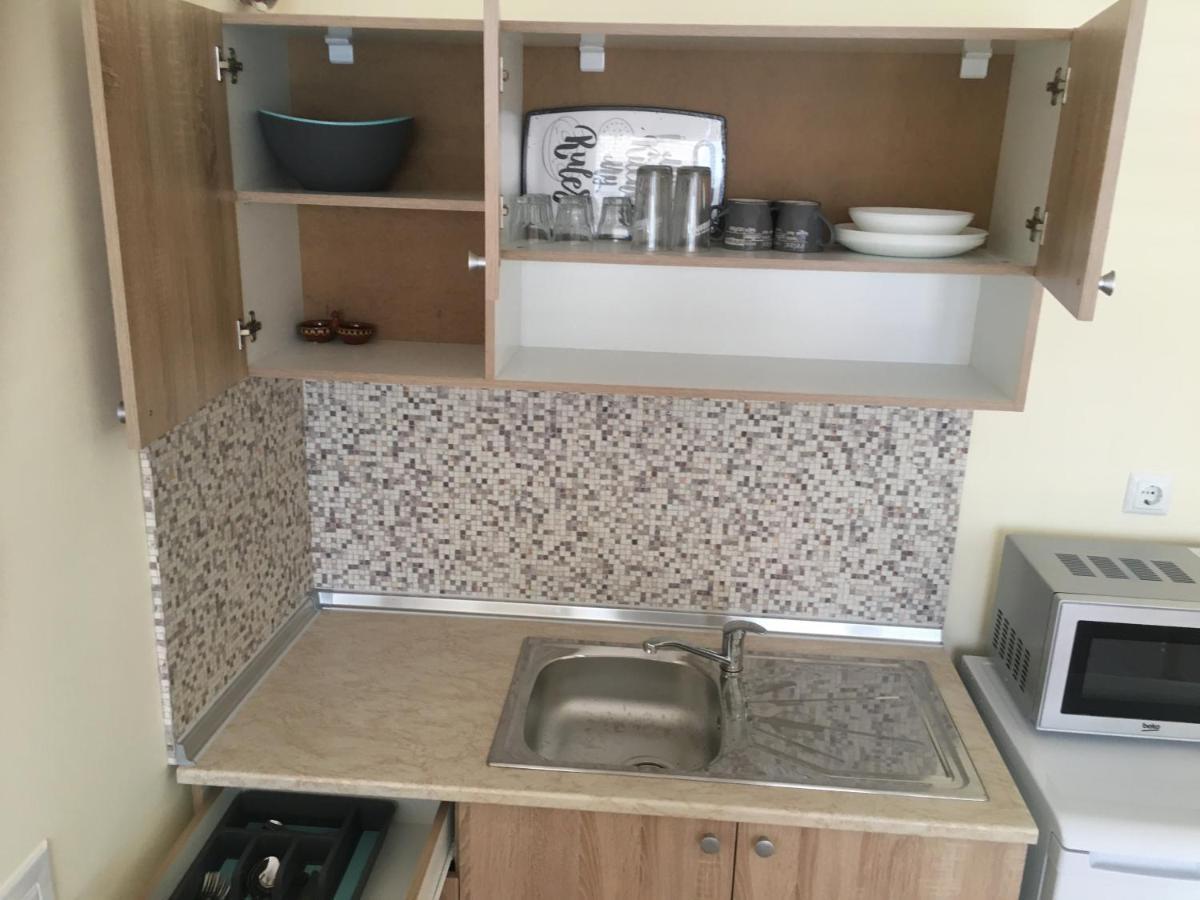 Rent Apartments Martin Beach Pomorie Exterior photo